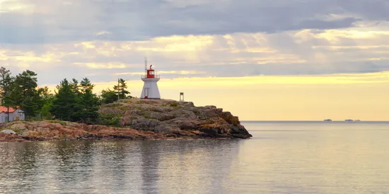 great lakes cruise from toronto to chicago