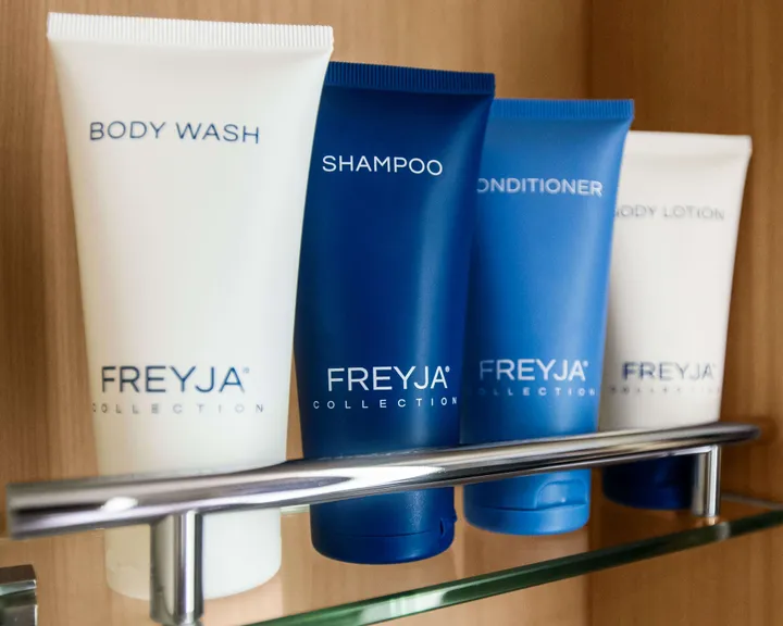 Penthouse Veranda Stateroom toiletries