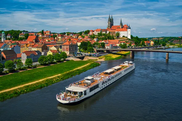 river cruise news today