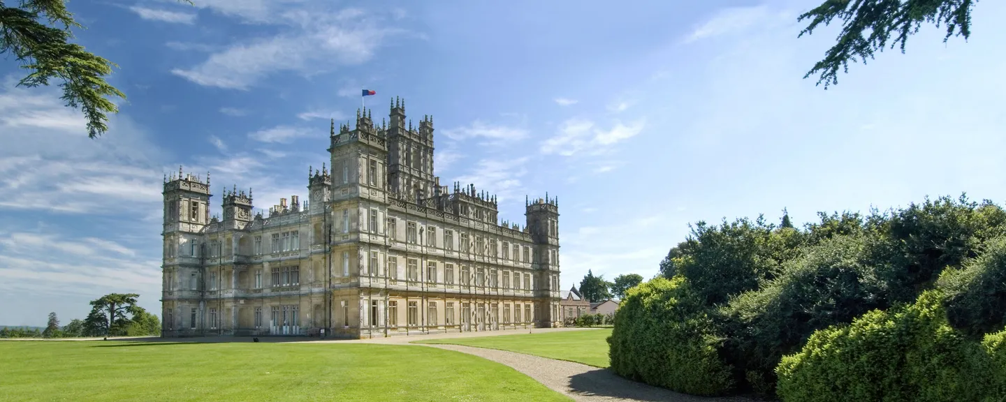 A stately English country house