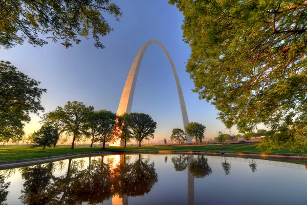 mississippi riverboat cruise st louis