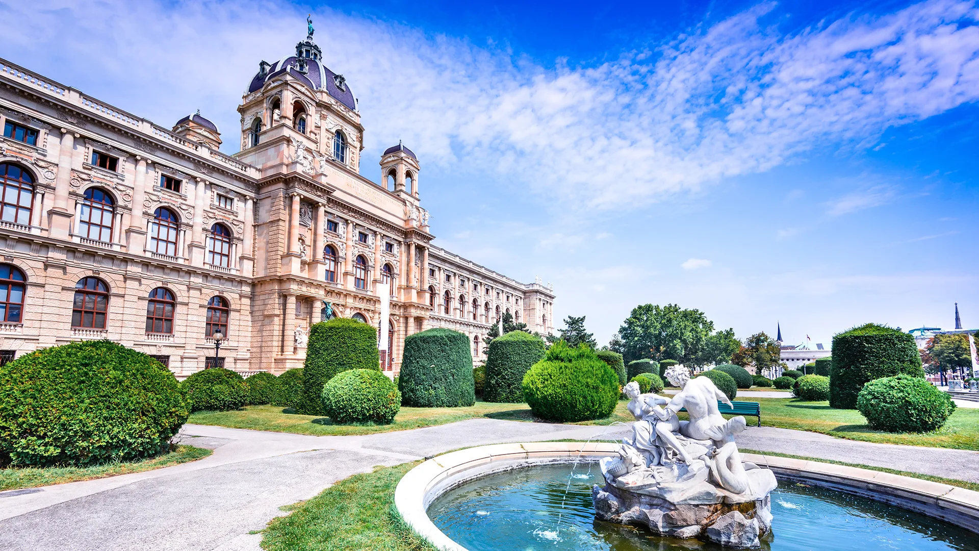 Return to Vienna’s Kunsthistorisches Museum with art educator Lara ...